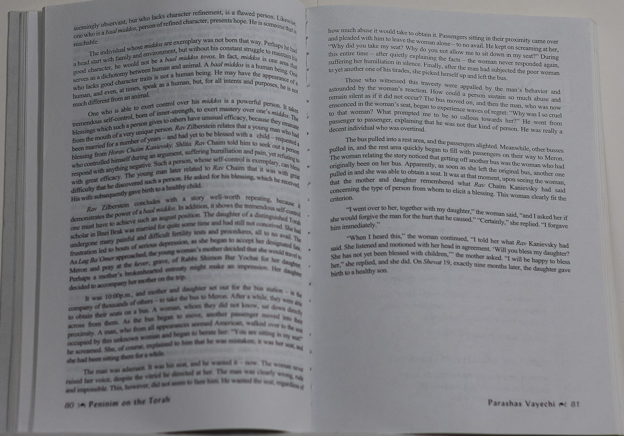 Libro Peninim: The Living Memorial – Comentarios de Torá y Legado Histórico